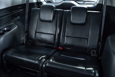 2016 Mitsubishi Pajero Sport - Thumbnail