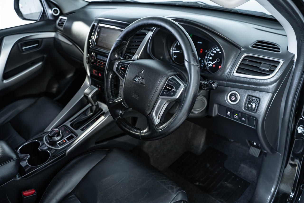 2016 Mitsubishi Pajero Sport