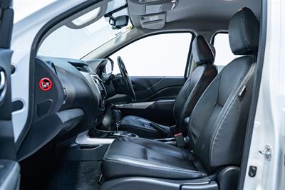 2019 Nissan Navara - Thumbnail