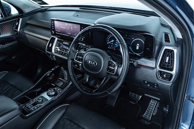 2020 Kia Sorento - Thumbnail