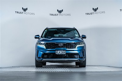 2020 Kia Sorento - Thumbnail