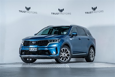 2020 Kia Sorento - Thumbnail