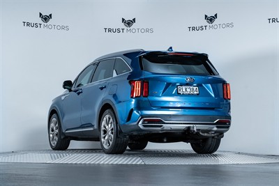 2020 Kia Sorento - Thumbnail