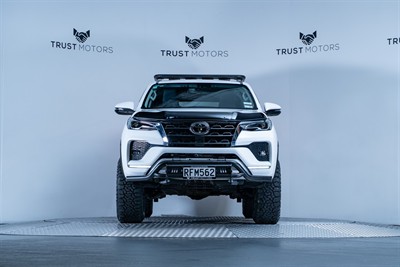 2021 Toyota Fortuner - Thumbnail