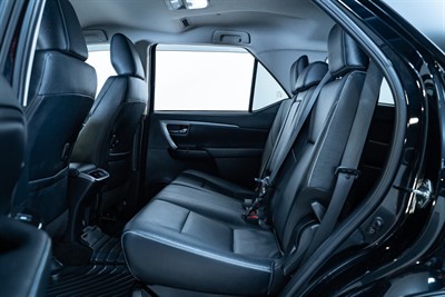 2021 Toyota Fortuner - Thumbnail