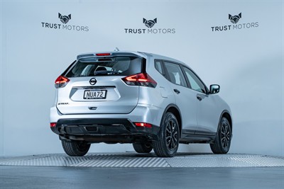2021 Nissan X-Trail - Thumbnail