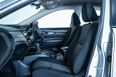2021 Nissan X-Trail - Thumbnail