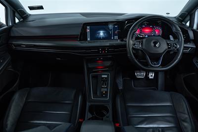 2022 Volkswagen Golf - Thumbnail