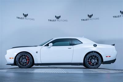 2020 Dodge Challenger - Thumbnail