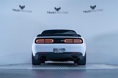 2020 Dodge Challenger - Thumbnail