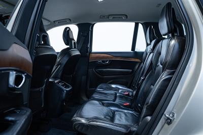 2015 Volvo Xc90 - Thumbnail