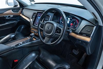 2015 Volvo Xc90 - Thumbnail