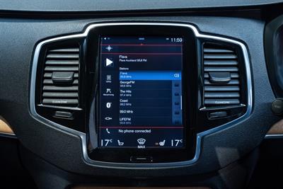 2015 Volvo Xc90 - Thumbnail