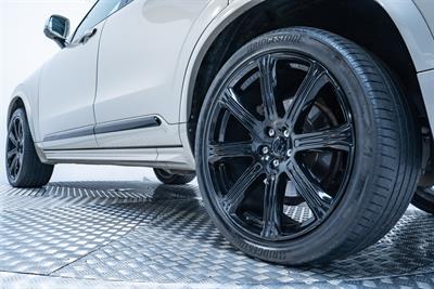 2015 Volvo Xc90 - Thumbnail