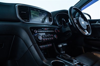 2018 Kia Sportage - Thumbnail