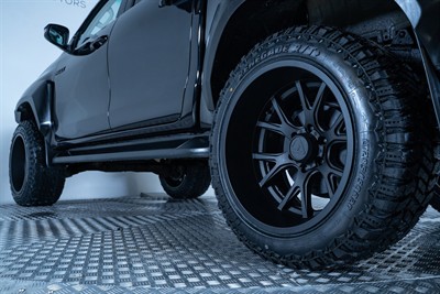 2021 Toyota Hilux - Thumbnail