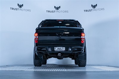 2010 Holden Colorado - Thumbnail
