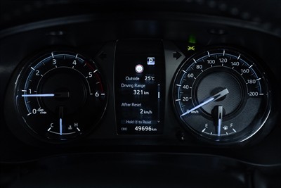 2023 Toyota Hilux - Thumbnail