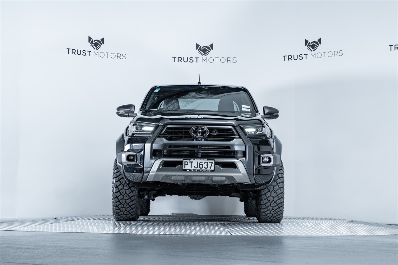 2023 Toyota Hilux