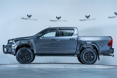 2021 Toyota Hilux - Thumbnail