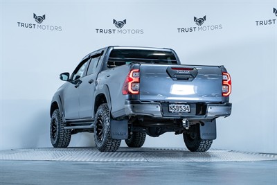 2021 Toyota Hilux - Thumbnail