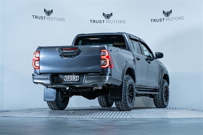 2021 Toyota Hilux - Thumbnail