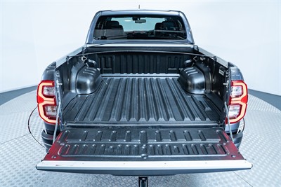2021 Toyota Hilux - Thumbnail