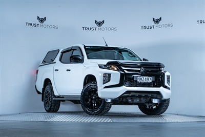 2021 Mitsubishi Triton - Thumbnail