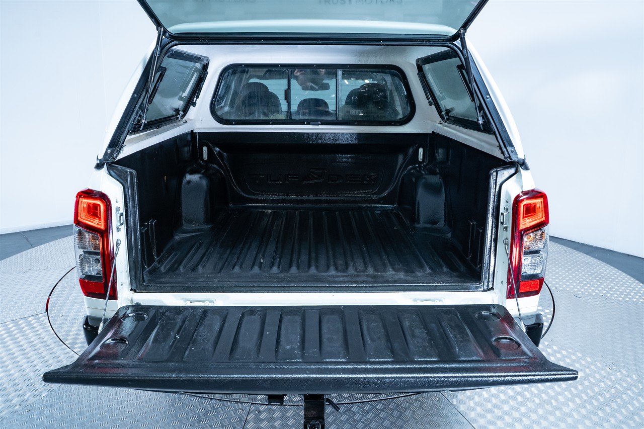 2021 Mitsubishi Triton
