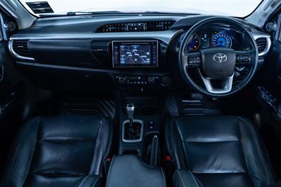 2017 Toyota Hilux - Thumbnail