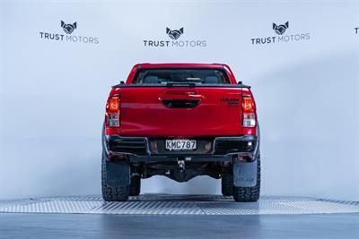 2017 Toyota Hilux - Thumbnail