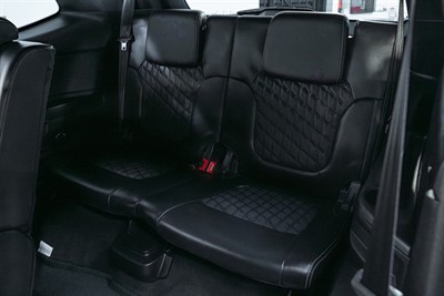 2023 Ford Everest - Thumbnail