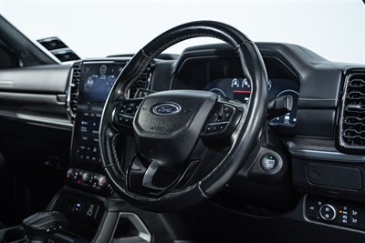 2023 Ford Everest - Thumbnail