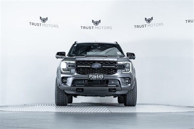 2023 Ford Everest - Thumbnail