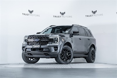 2023 Ford Everest - Thumbnail