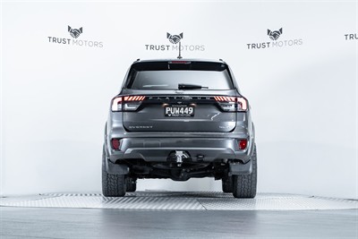 2023 Ford Everest - Thumbnail