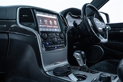 2018 Jeep Grand Cherokee - Thumbnail