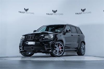 2018 Jeep Grand Cherokee - Thumbnail