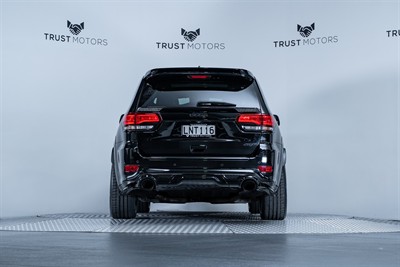 2018 Jeep Grand Cherokee - Thumbnail