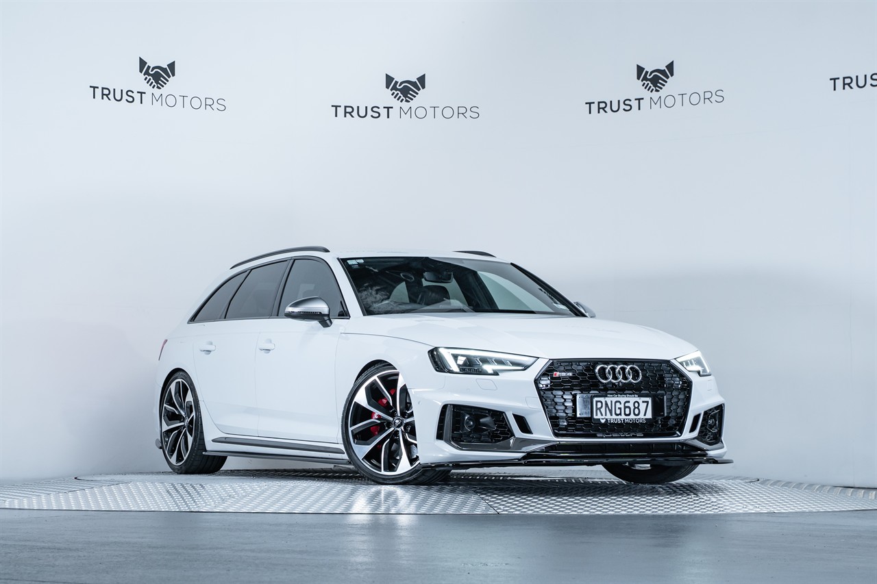 2018 Audi RS4