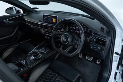 2018 Audi RS4 - Thumbnail