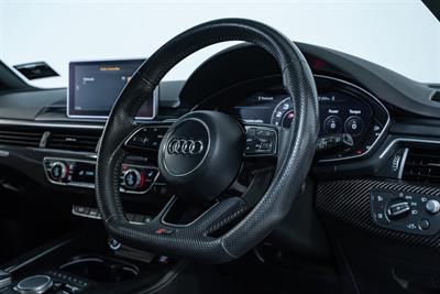 2018 Audi RS4 - Thumbnail