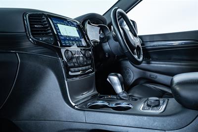 2021 Jeep Grand Cherokee - Thumbnail