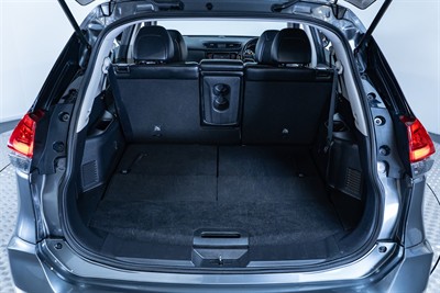 2019 Nissan X-Trail - Thumbnail