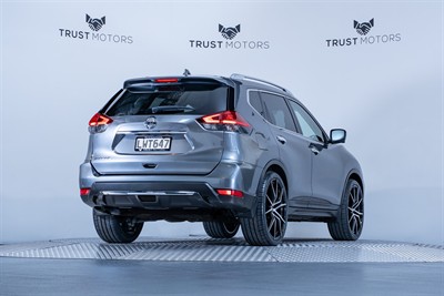 2019 Nissan X-Trail - Thumbnail