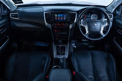 2020 Mitsubishi Triton - Thumbnail