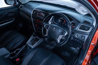 2020 Mitsubishi Triton - Thumbnail