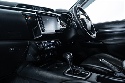 2023 Toyota Hilux - Thumbnail