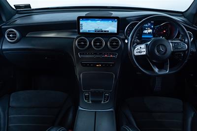2019 Mercedes-Benz GLC 300 - Thumbnail
