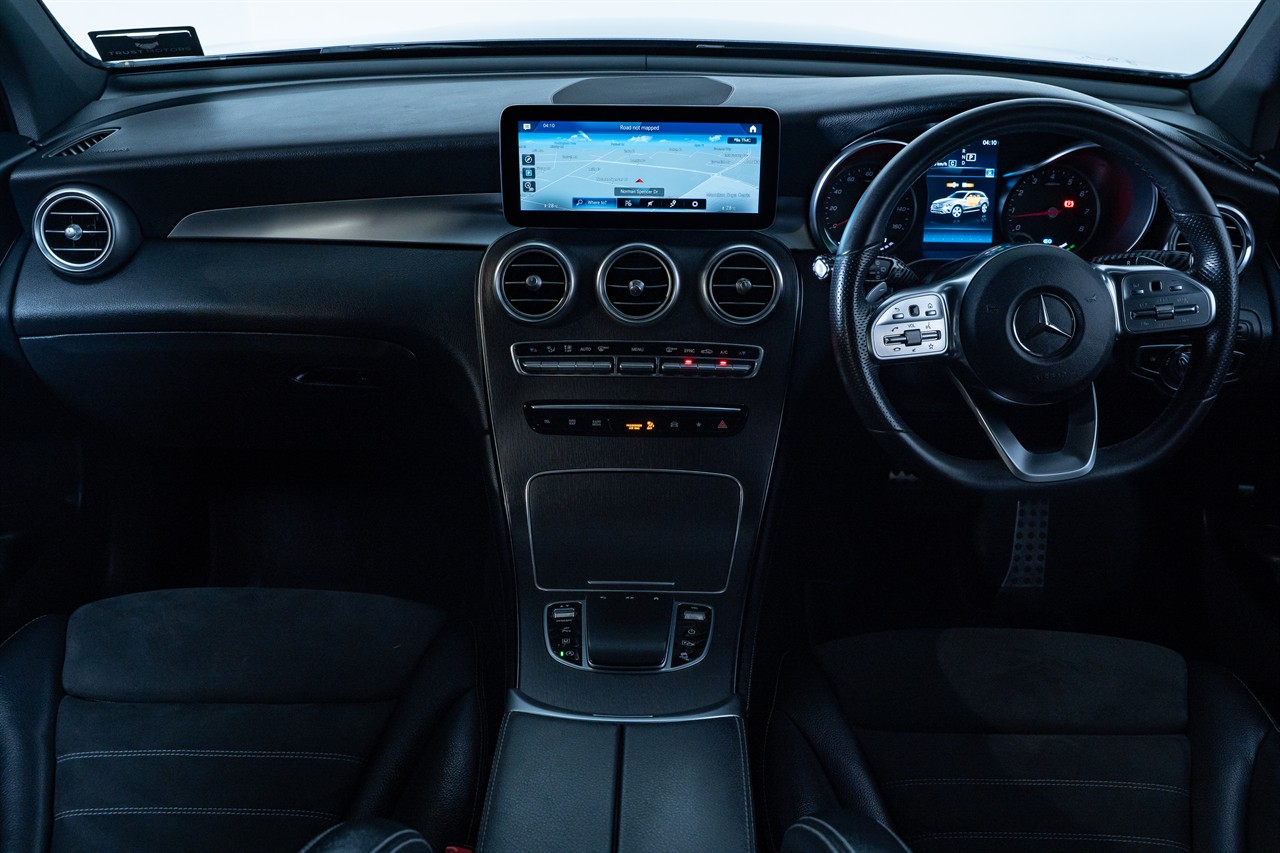 2019 Mercedes-Benz GLC 300